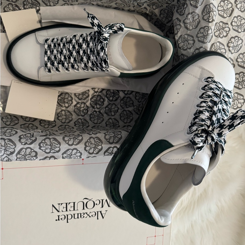 Alexander McQueen Larry sneaker white/Bottle Green size E 39 Men